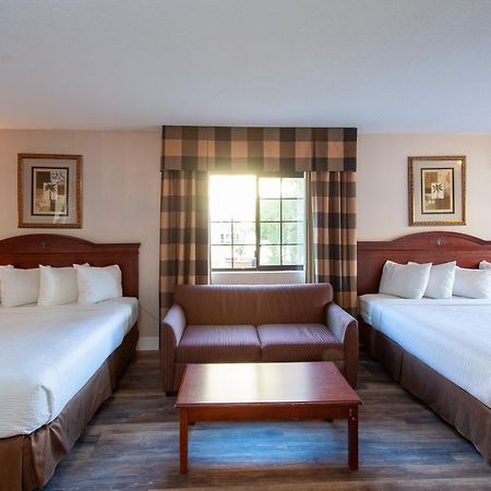 Studio City Court Yard Hotel Værelse billede