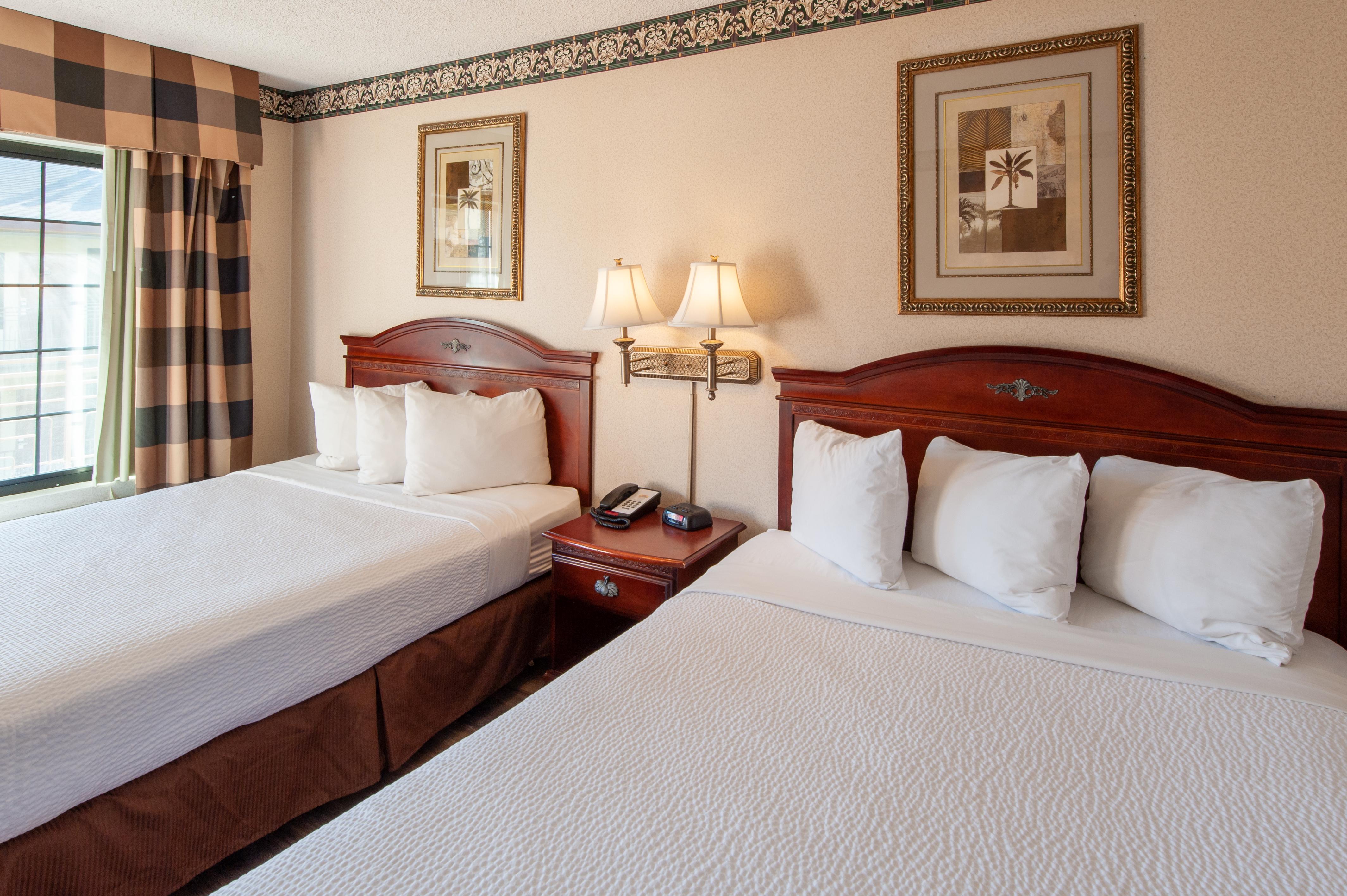 Studio City Court Yard Hotel Værelse billede