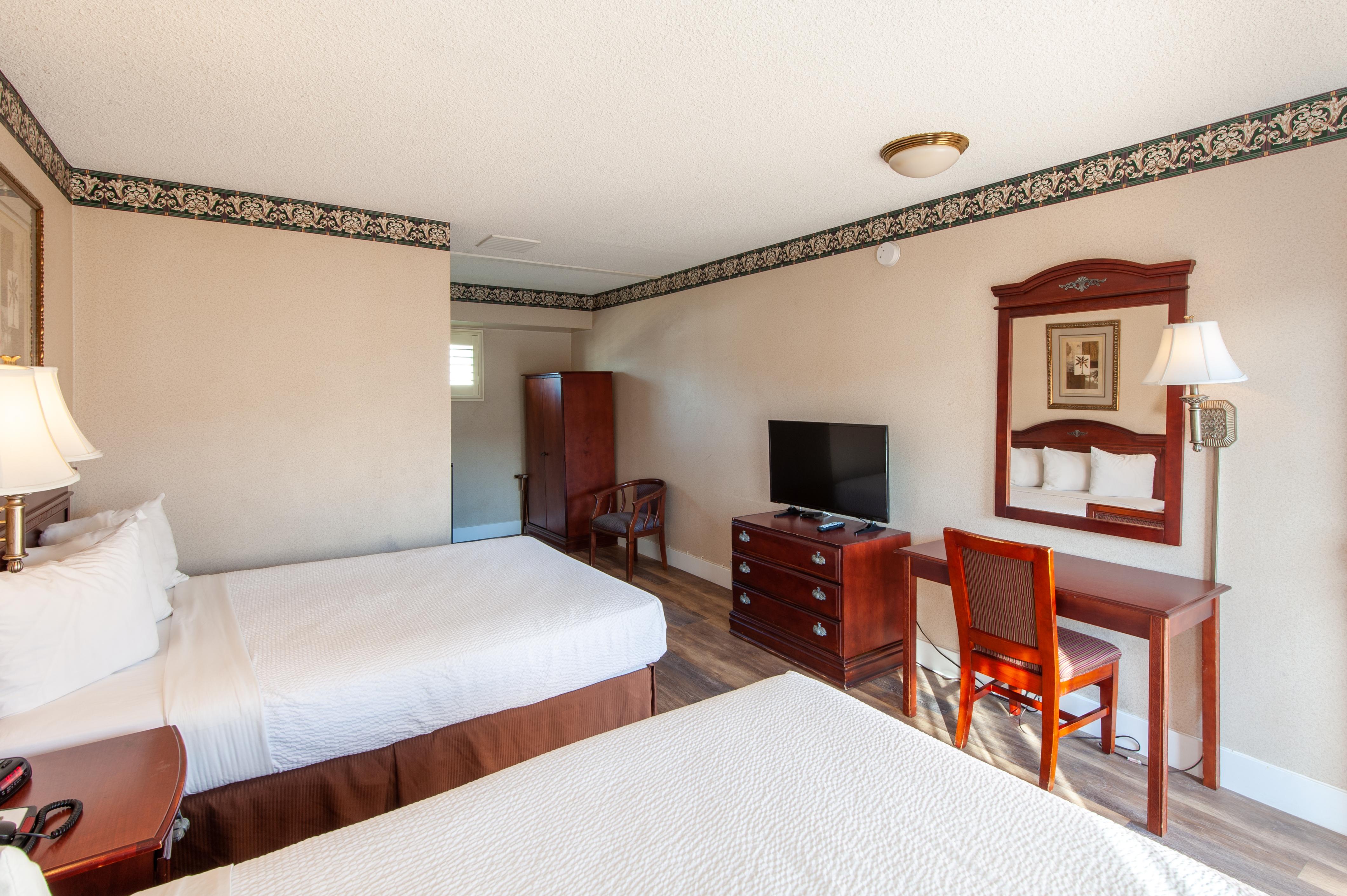 Studio City Court Yard Hotel Værelse billede