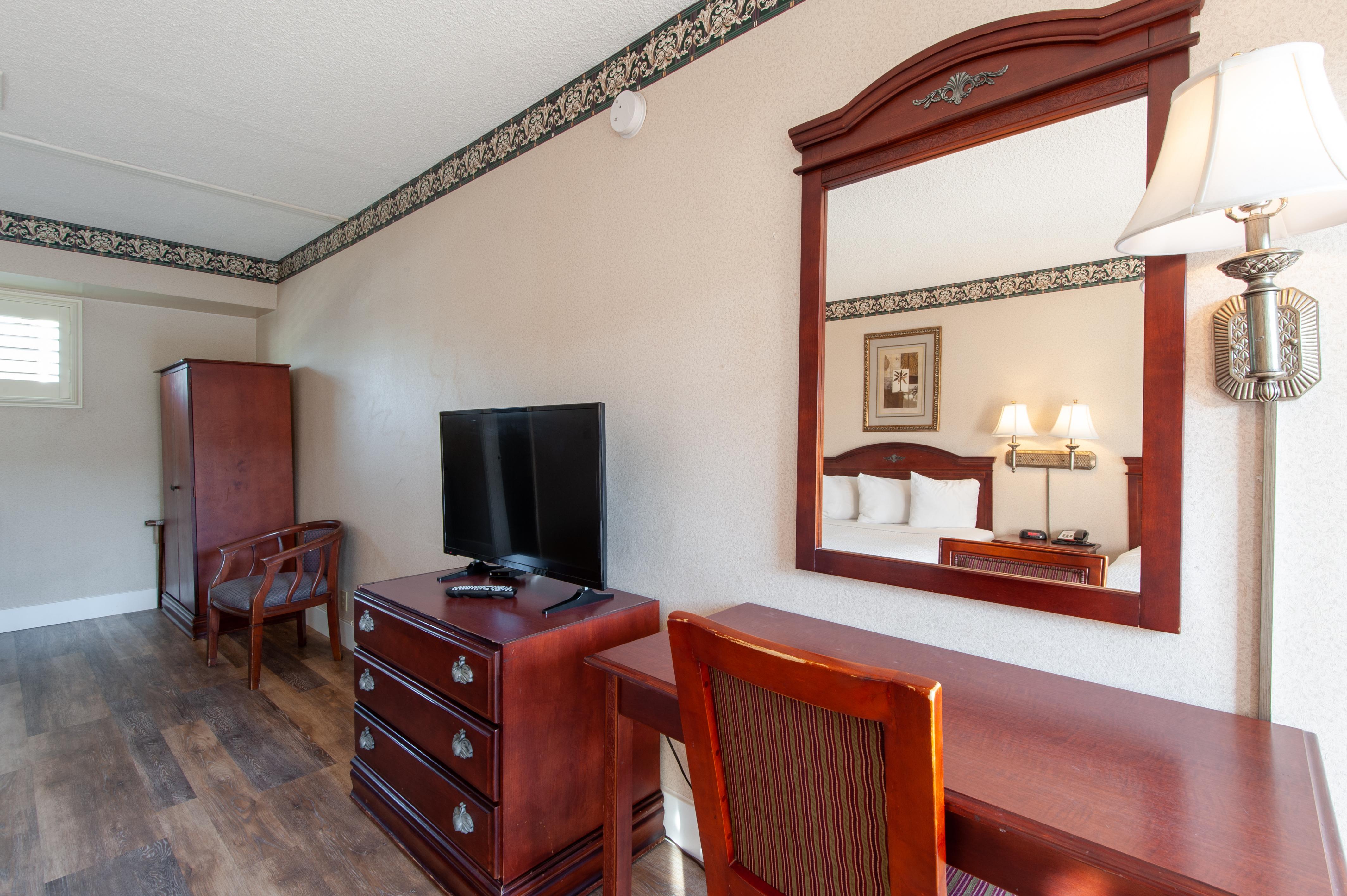 Studio City Court Yard Hotel Værelse billede