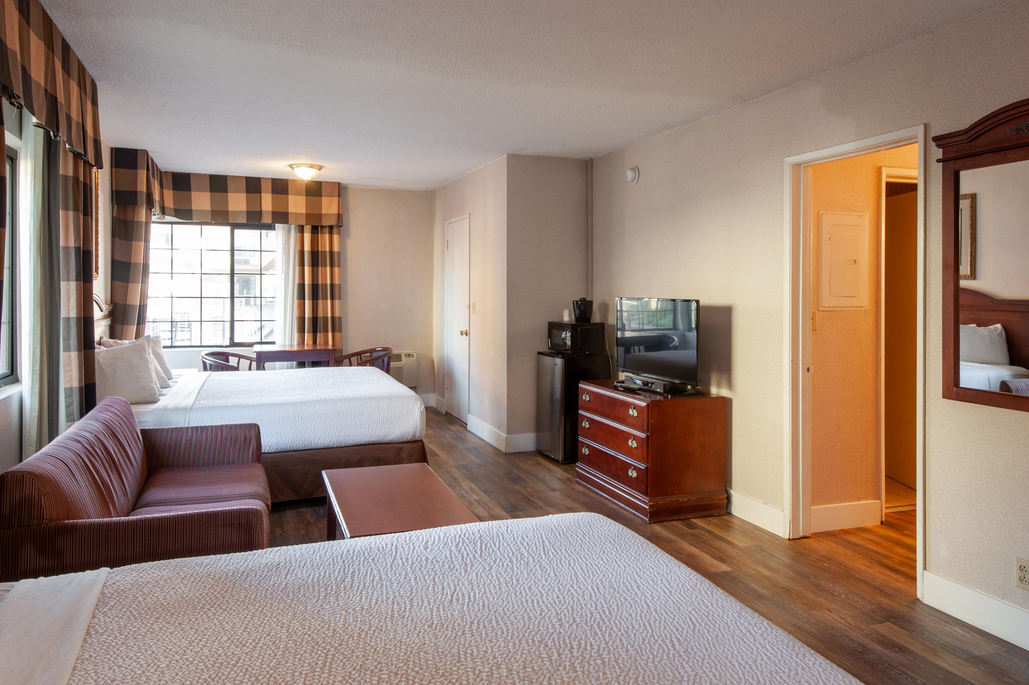 Studio City Court Yard Hotel Værelse billede